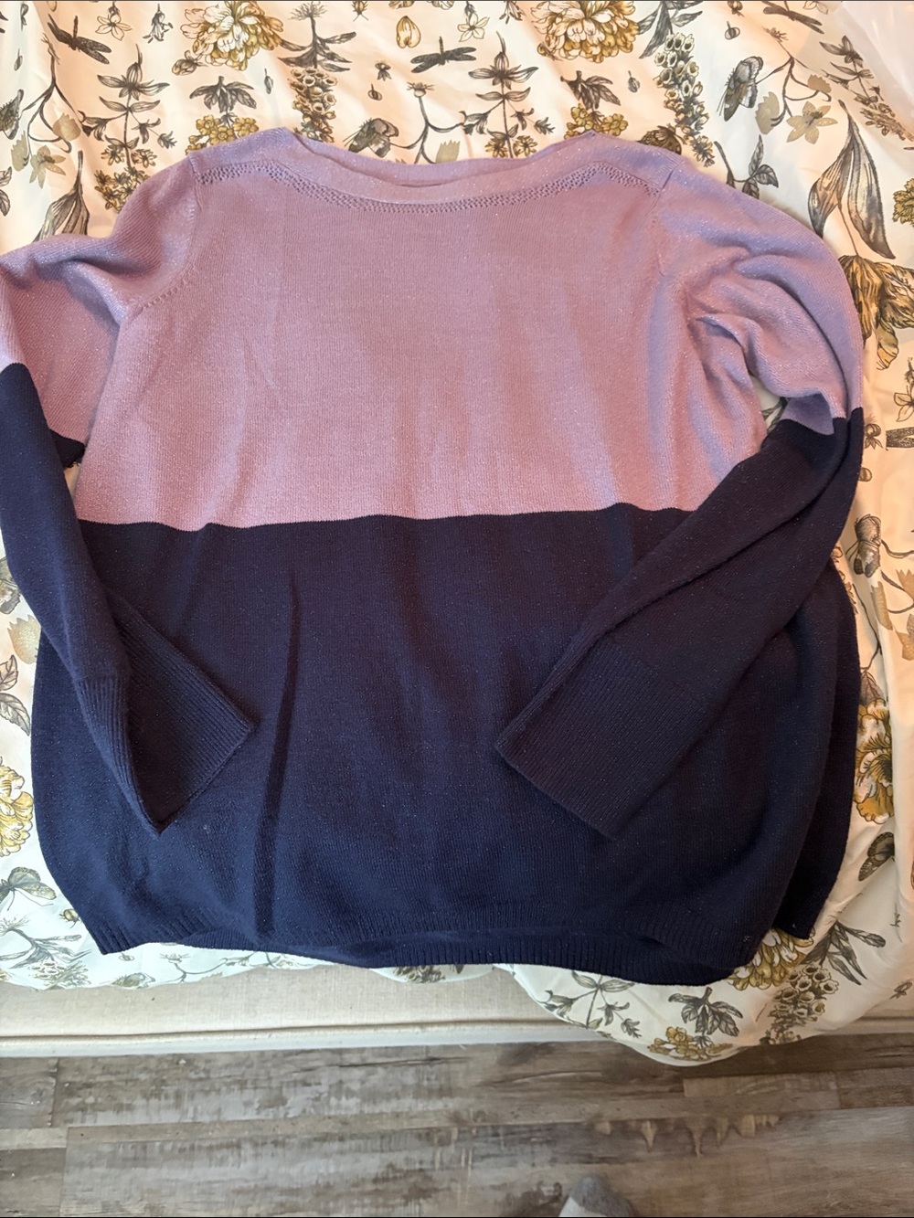 Apt 9 Colorblock Lavender and Navy Womens Sweater
